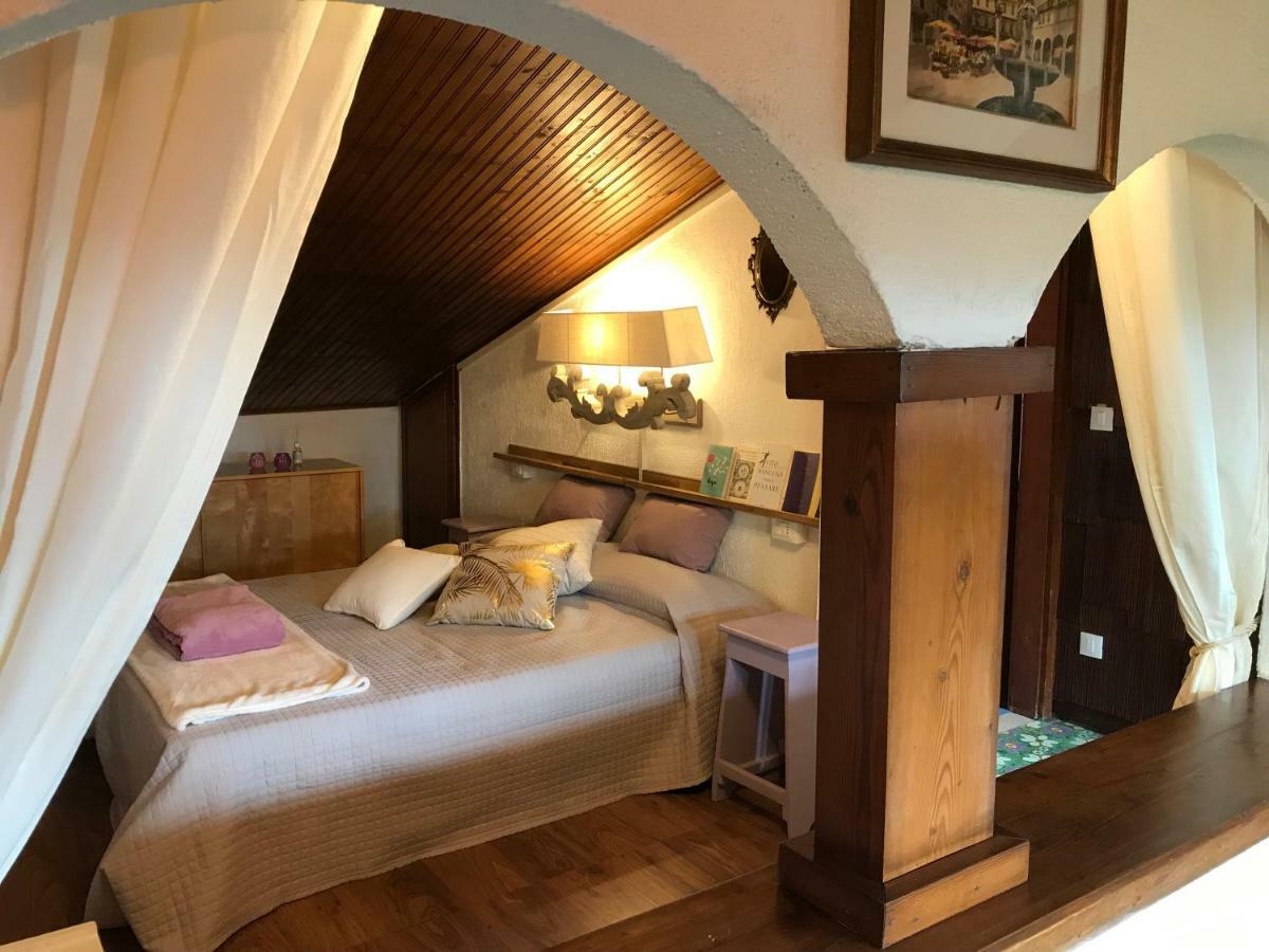 Apartamento La Soffitta Bohemien Verona Exterior foto